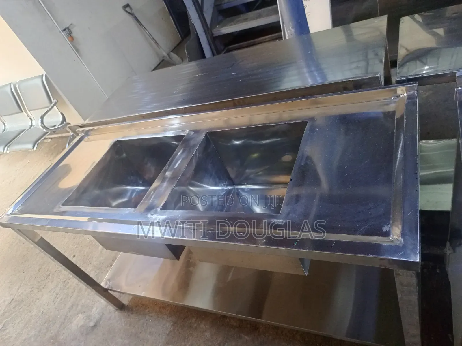 Double Sink With Working Area