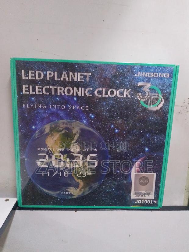 Large Digital Clock Temperature Date Week Display Table Wall Clock - thumbnail 2