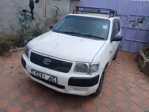 Toyota Succeed 2012 White