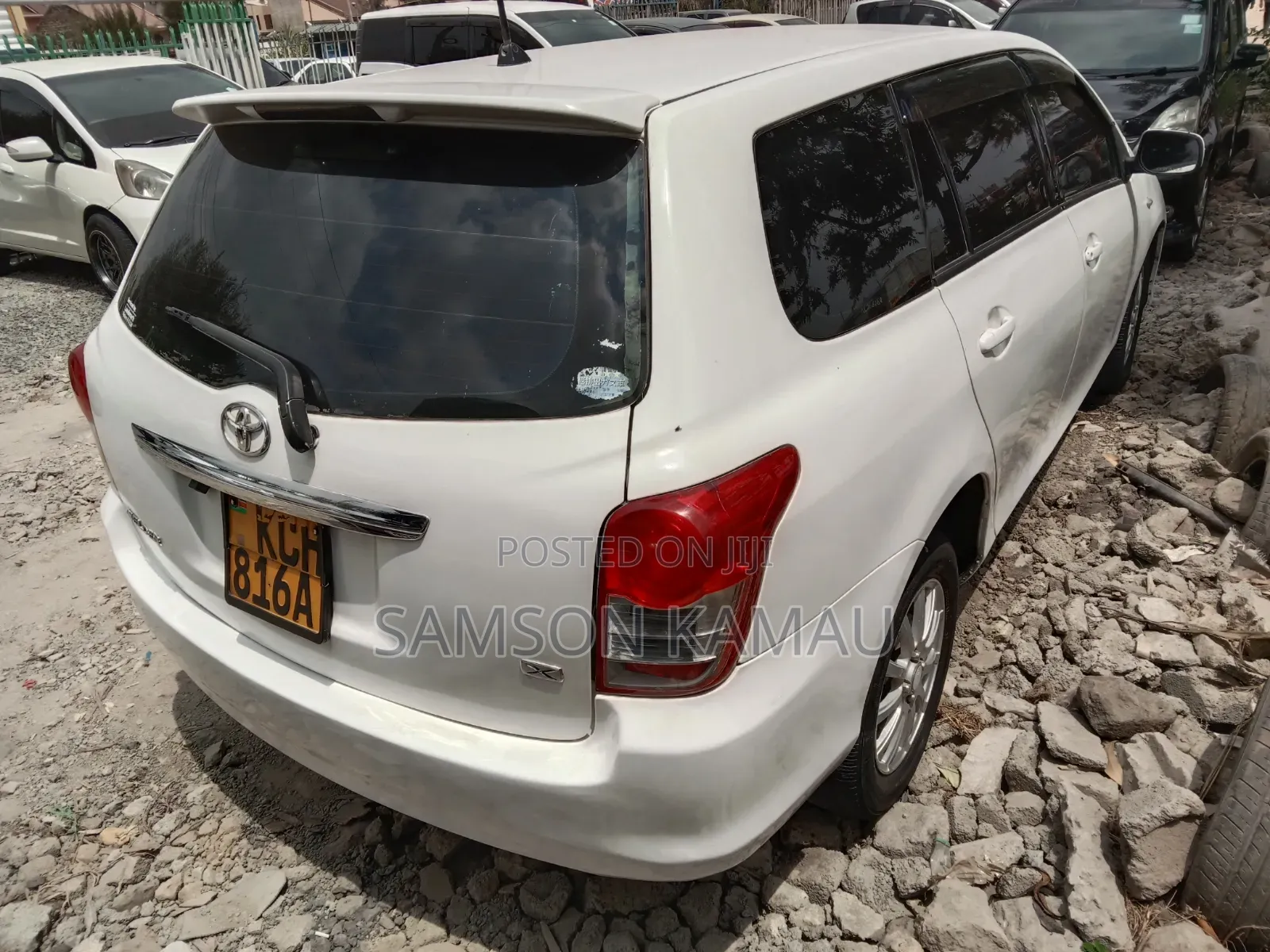 Toyota Corolla Fielder 2010 White
