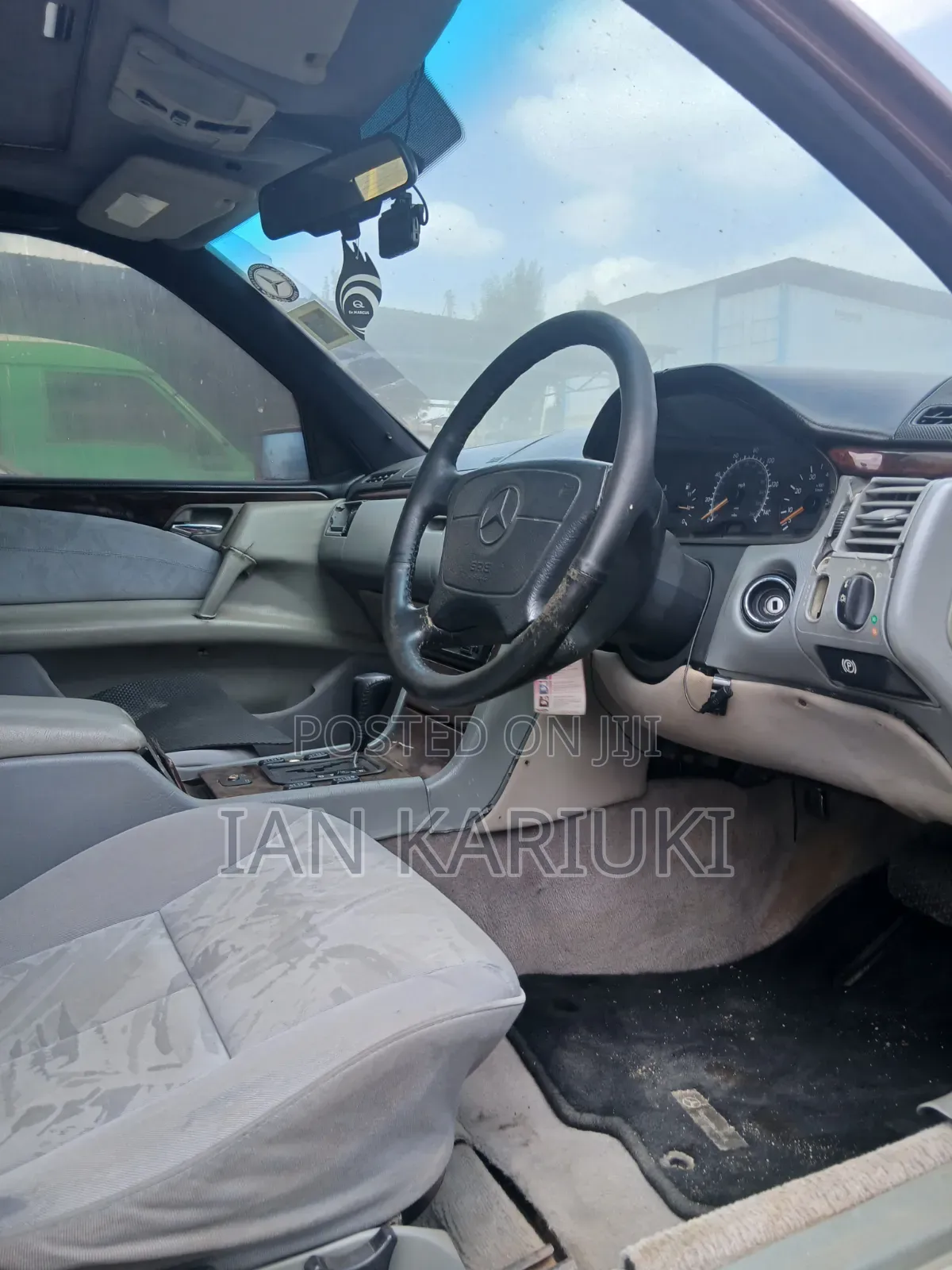 Mercedes-Benz E250 1997