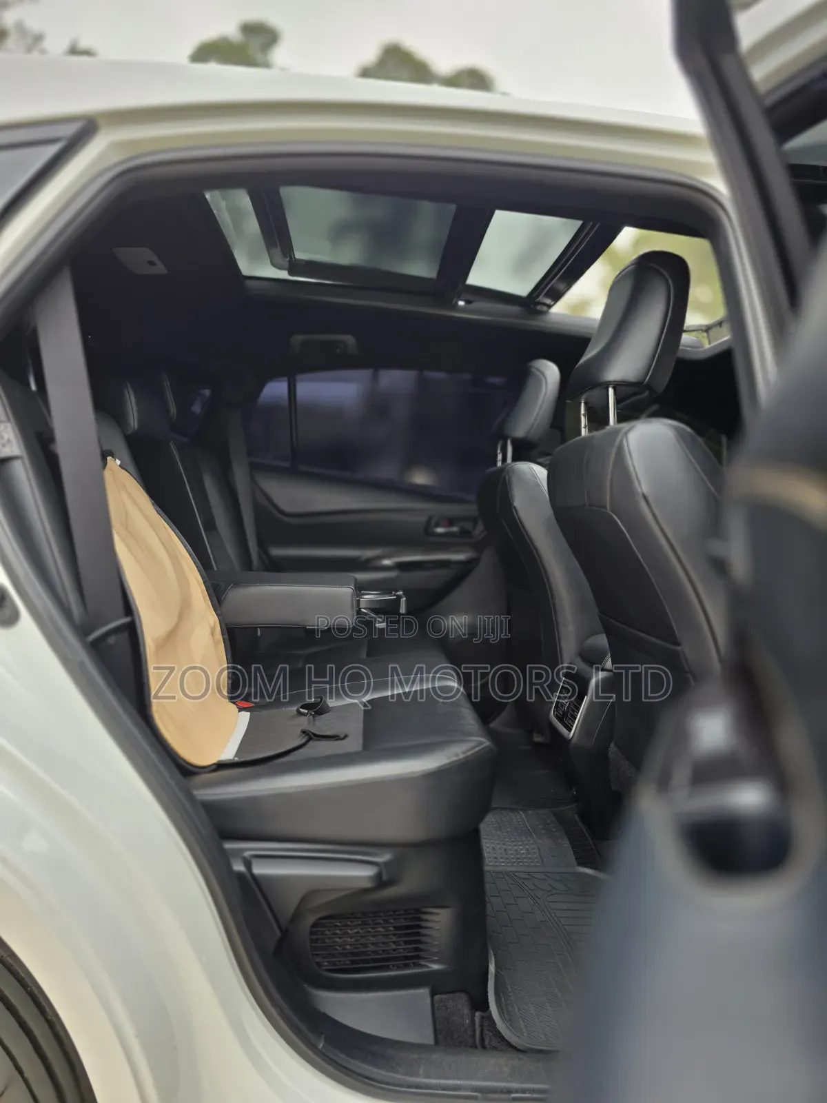 Toyota Harrier 2018 White