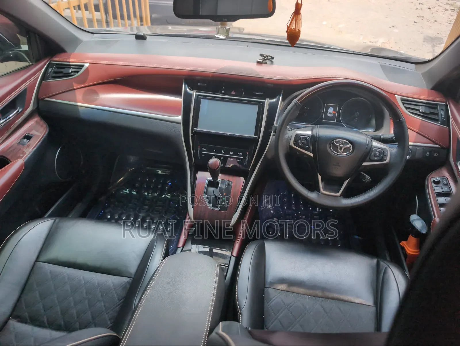 Toyota Harrier 2016 Black