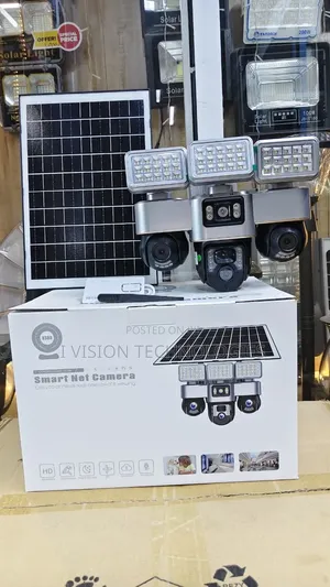 Tripple Lens 3 Solar Powered CCTV Cameras With 200w Floodlights