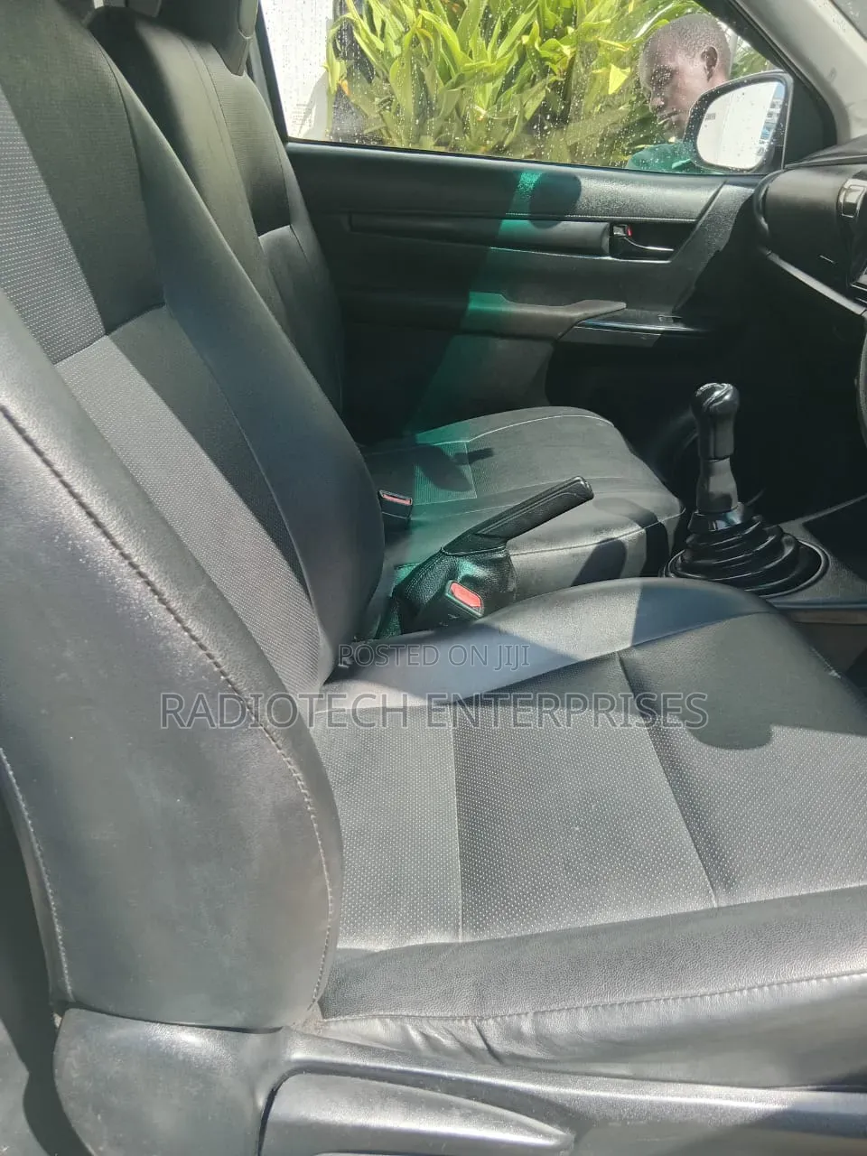 Toyota Hilux 2019 White