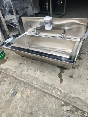 Medical-Grade Stainless Steel Scrub Sink