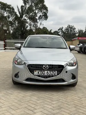 Mazda Demio 2017 Gray