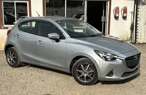Mazda Demio 2019 Silver