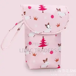 Waterproof Nappy Pouch – Compact Travel Organizer_ Lyn