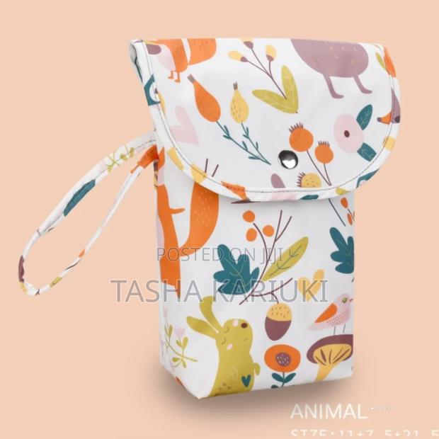 Portable Waterproof Diaper Bag – Keep Baby Essentials Dry