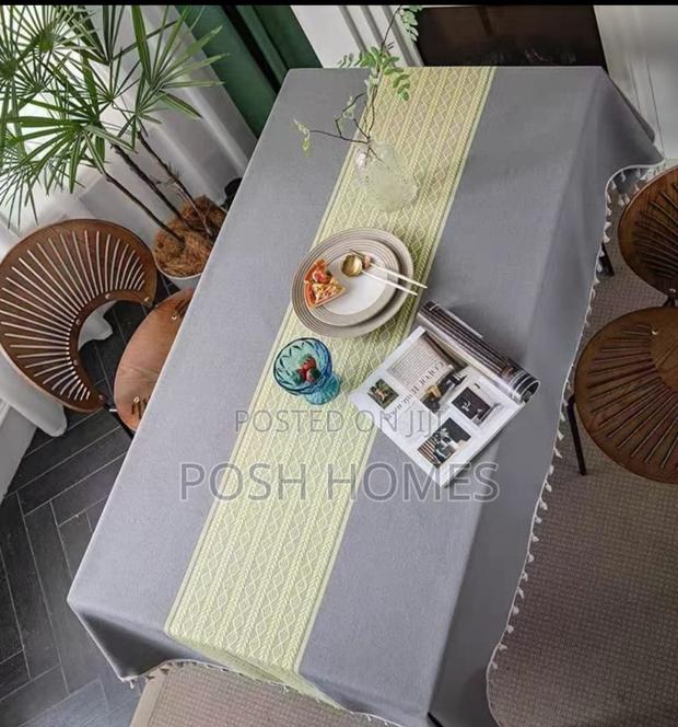 Quality Linen Table Clothes - thumbnail 2
