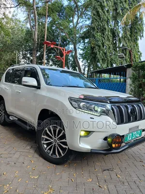 Toyota Land Cruiser Prado 2020 Beige