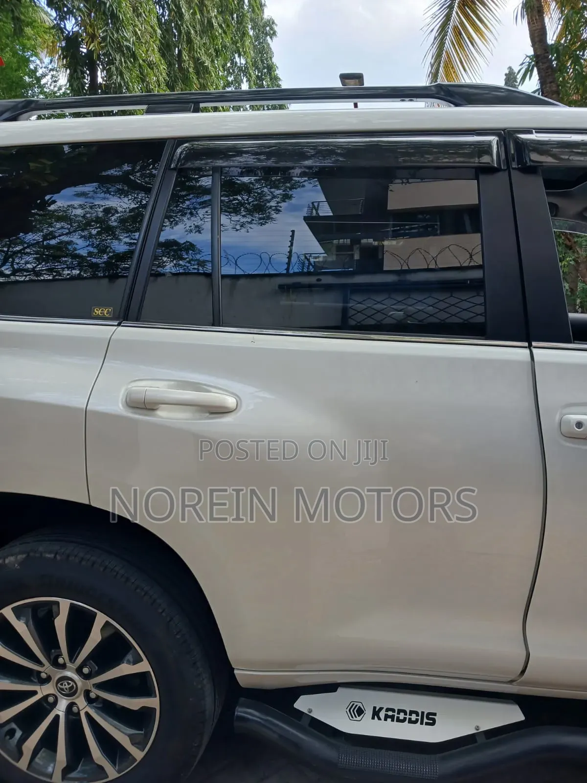 Toyota Land Cruiser Prado 2020 Beige