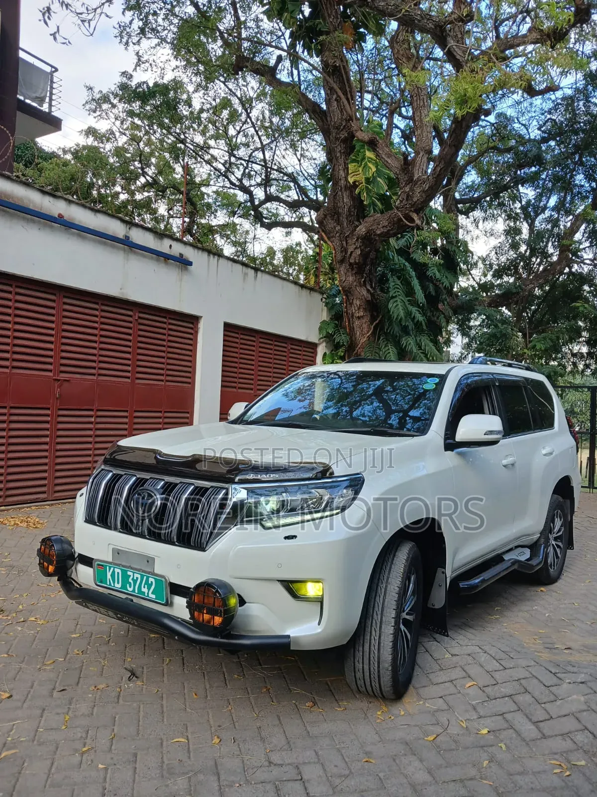 Toyota Land Cruiser Prado 2020 Beige