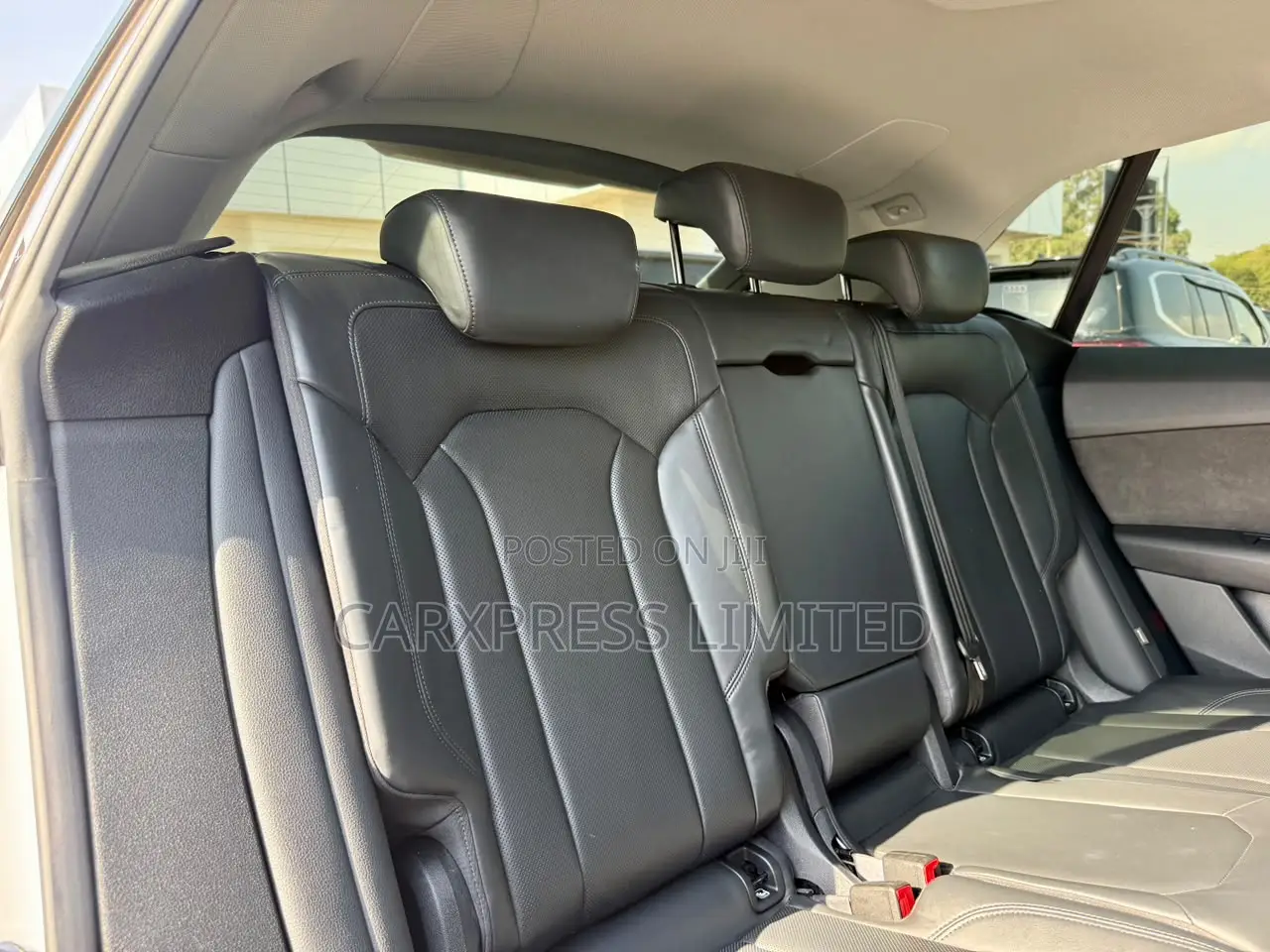 Audi Q8 55 Premium AWD quattro 2020 White