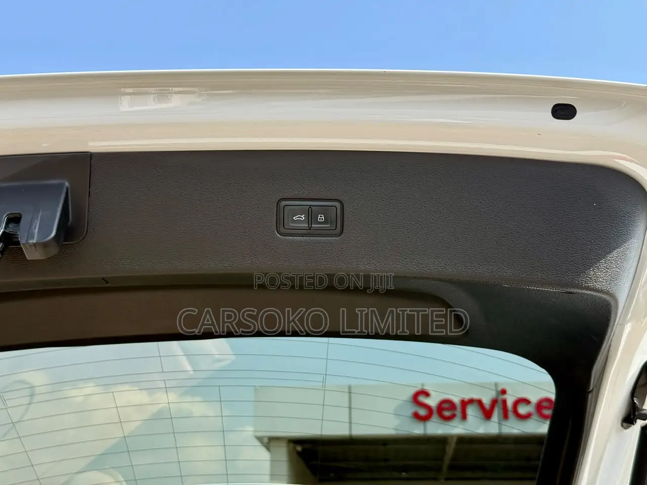 Audi Q8 55 Premium AWD quattro 2020 White