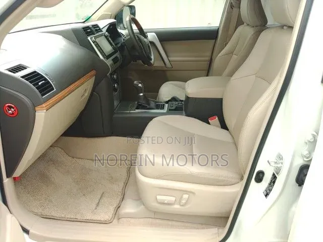 Toyota Land Cruiser Prado 2020 Off white