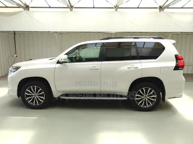 Toyota Land Cruiser Prado 2020 Off white