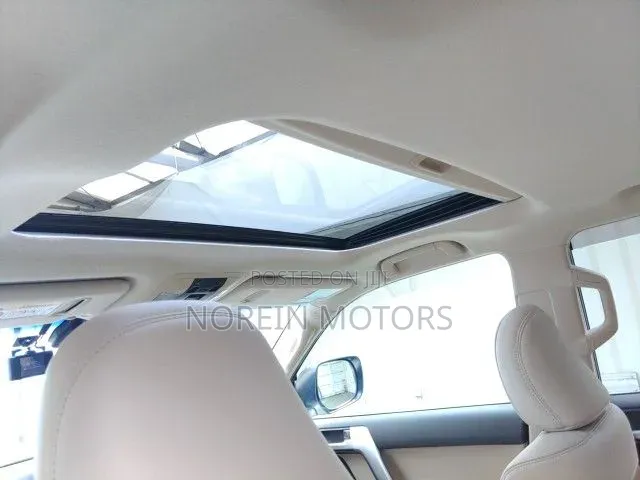 Toyota Land Cruiser Prado 2020 Off white