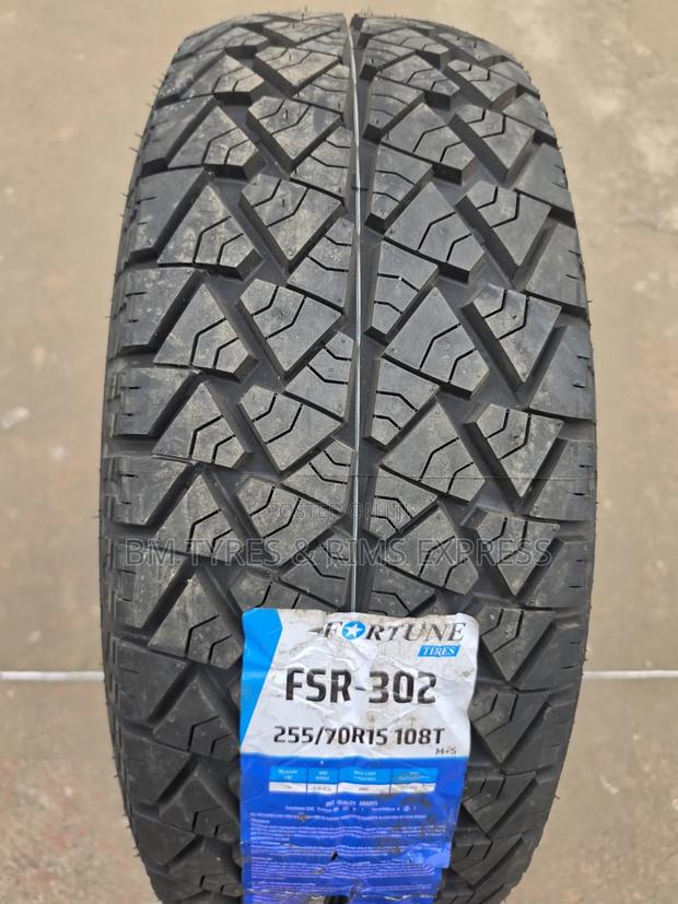 255 /70 R15 Fortune Tires (All Terrain)