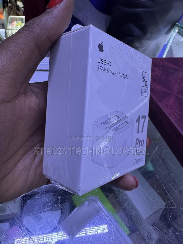 35w iPhone 17pro Max Adapter - thumbnail 2