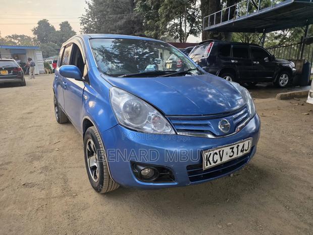 Nissan Note 2012 Blue - main view