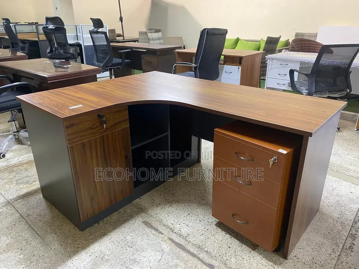 Office Desk . 1.6m L-Shape Office Desk