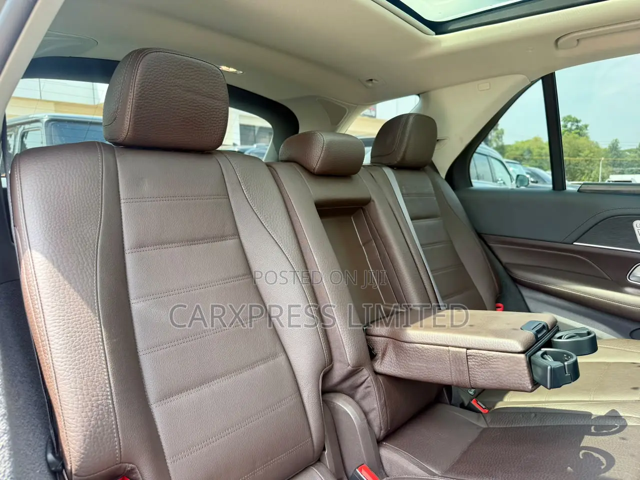 Mercedes-Benz GLE-Class GLE 300d 4MATIC 2020 Green