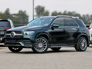 Mercedes-Benz GLE-Class GLE 300d 4MATIC 2020 Green