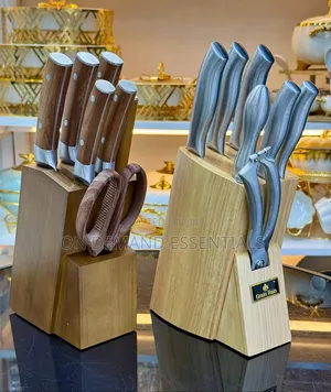 8pc Unique Knife Set With Bamboo Place On