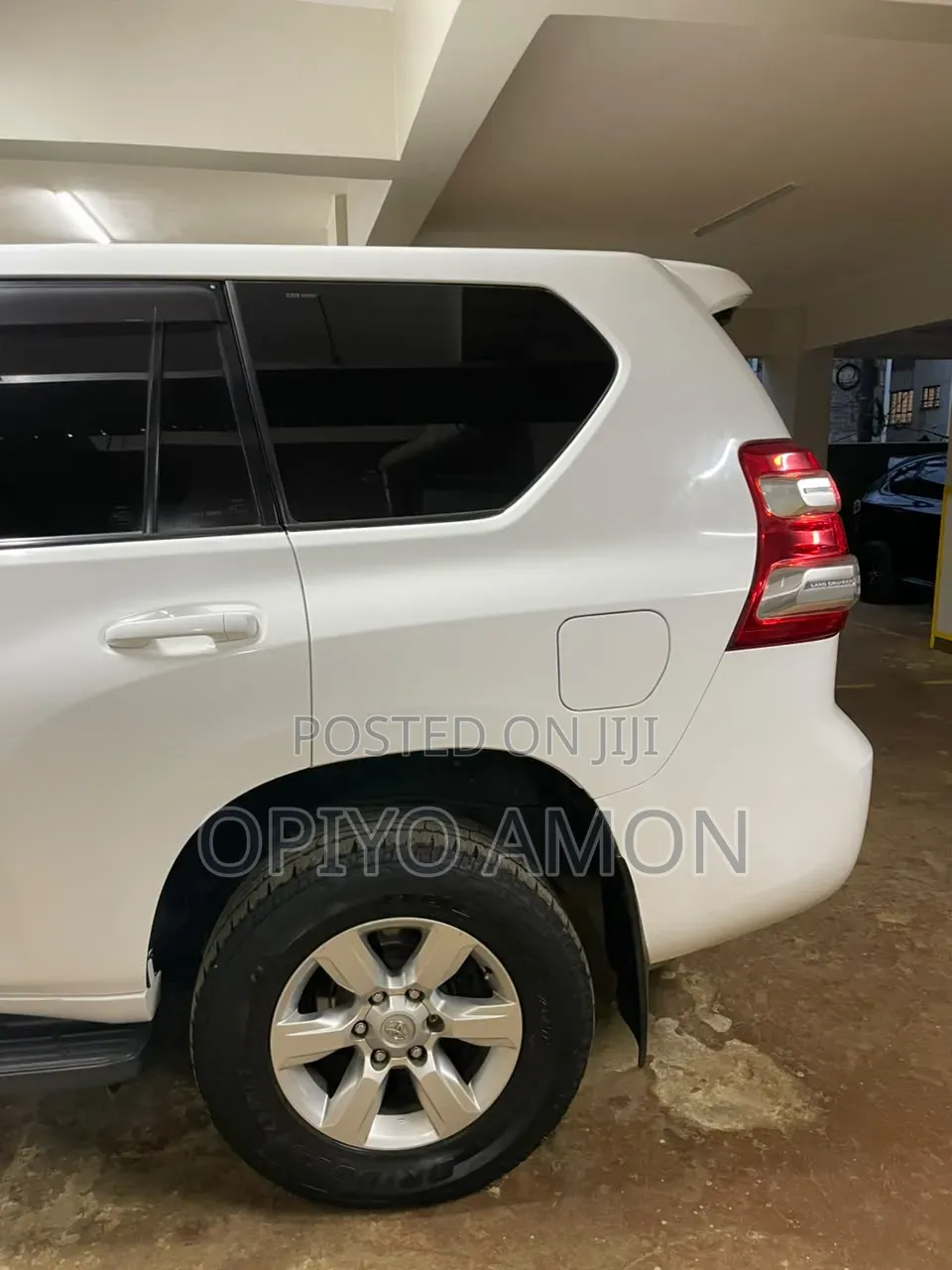 Toyota Land Cruiser Prado 2015 White