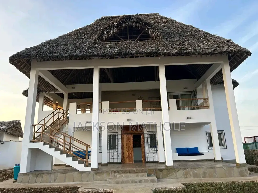 Makuti for Sale