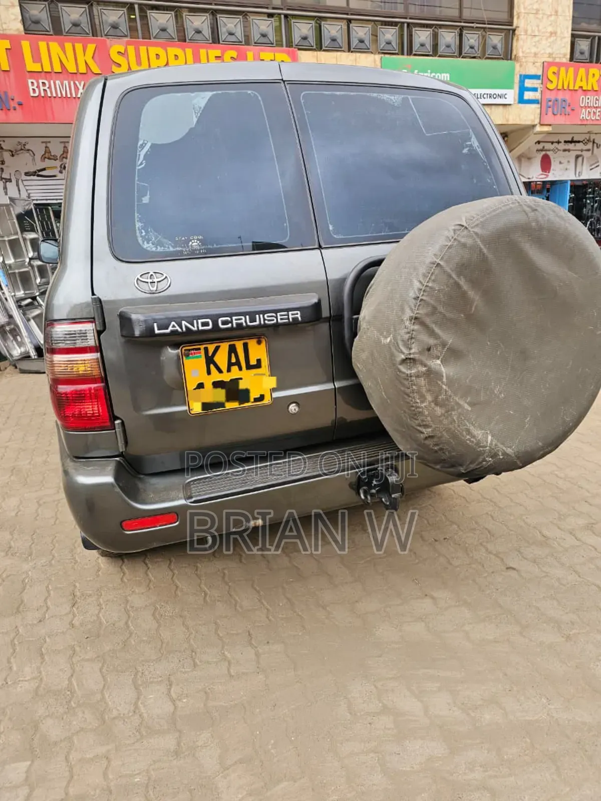 Toyota Land Cruiser 2004 Gray