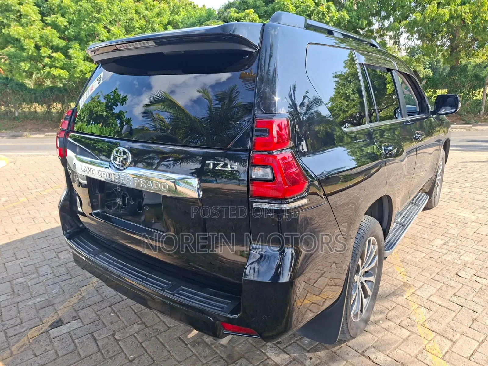 Toyota Land Cruiser Prado 2020 Matt Black