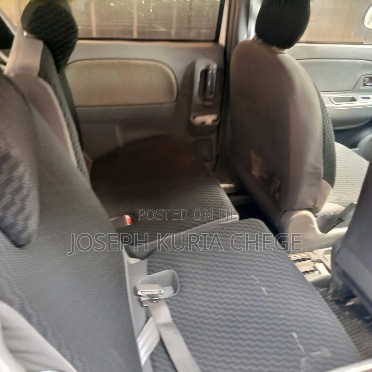 Toyota Sienta 2010 White