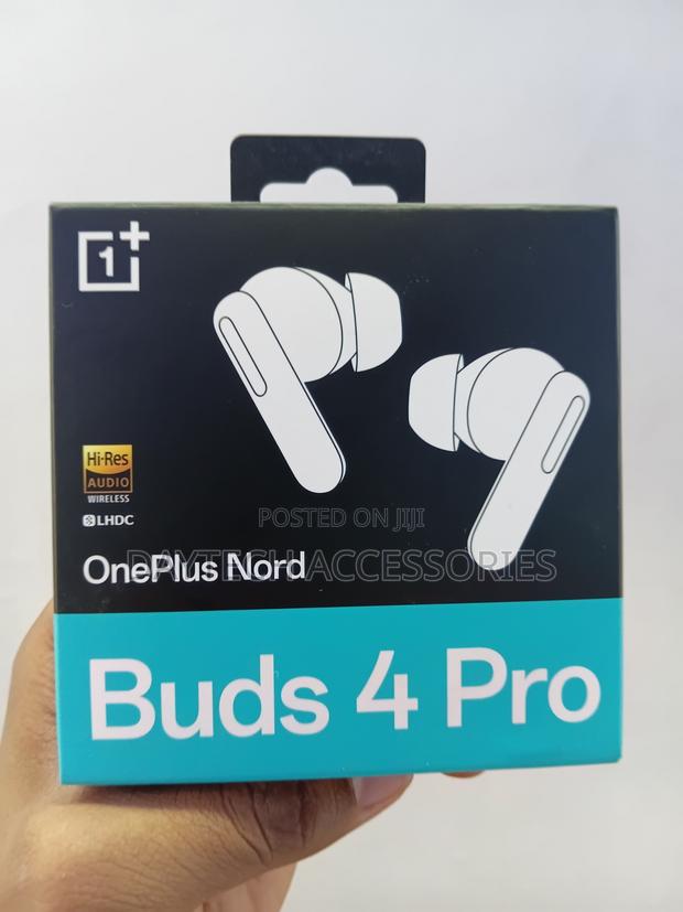 OnePlus Nord Buds 4 Pro True Wireless Earbuds - thumbnail 2