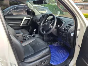 Toyota Land Cruiser Prado 2018 White