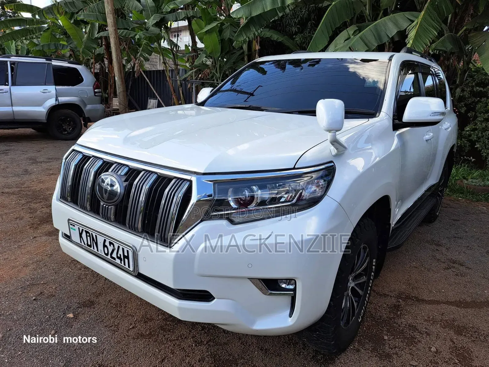 Toyota Land Cruiser Prado 2018 White