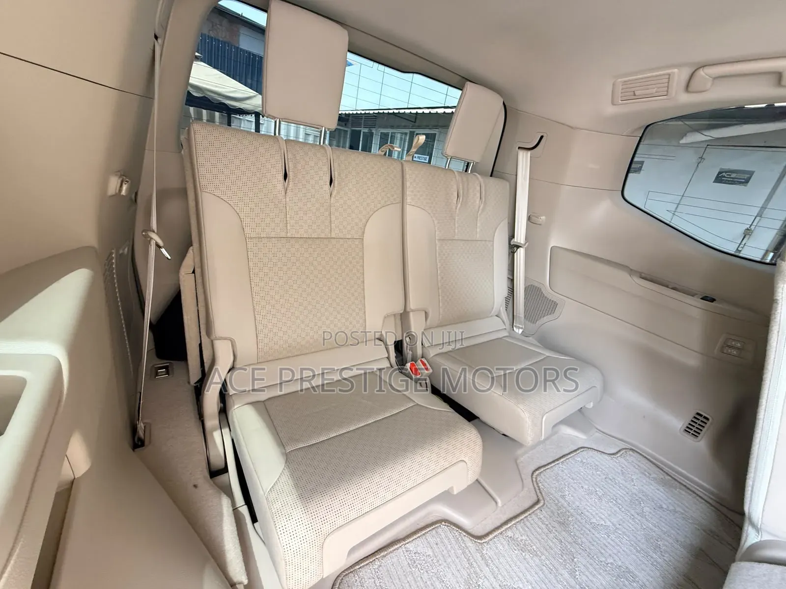 Toyota Land Cruiser 2022 Gold
