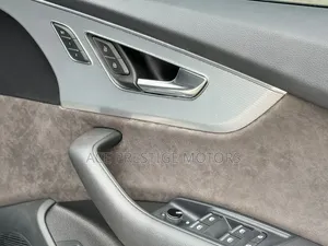 Audi Q8 3.0T Premium AWD quattro 2019 White