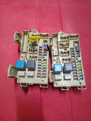 FuseBox Allion/Premio 240 2006-2011