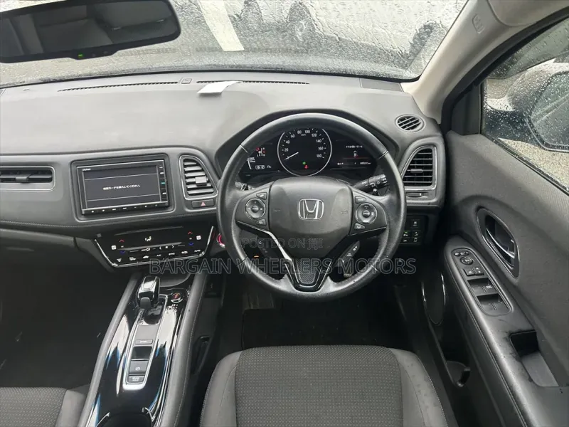 Honda Vezel 2020 Black