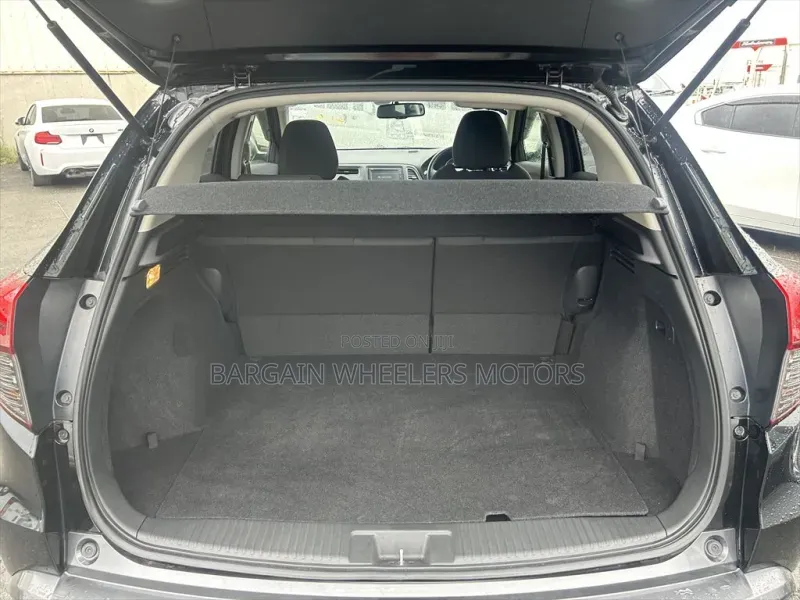 Honda Vezel 2020 Black