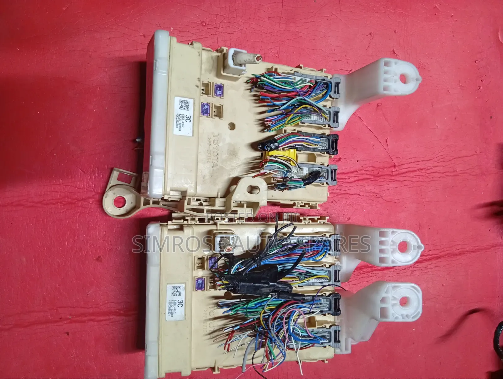 FuseBox Toyota Prius 2017