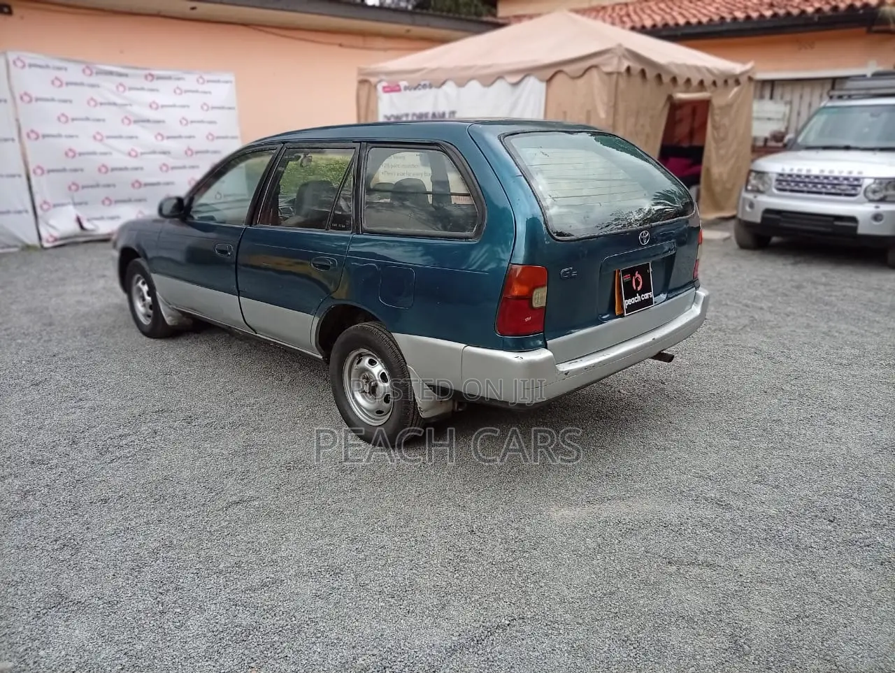 Toyota Corolla 1996 Blue