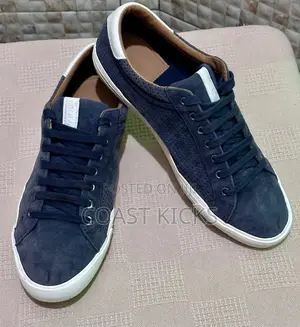 Pull Bear Shoes