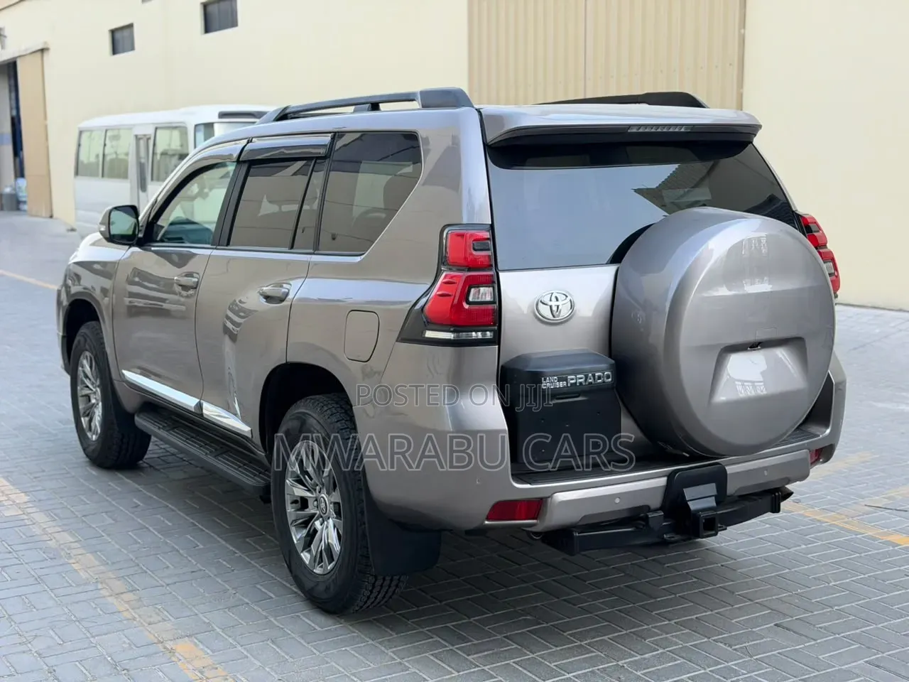 Toyota Land Cruiser Prado 2021