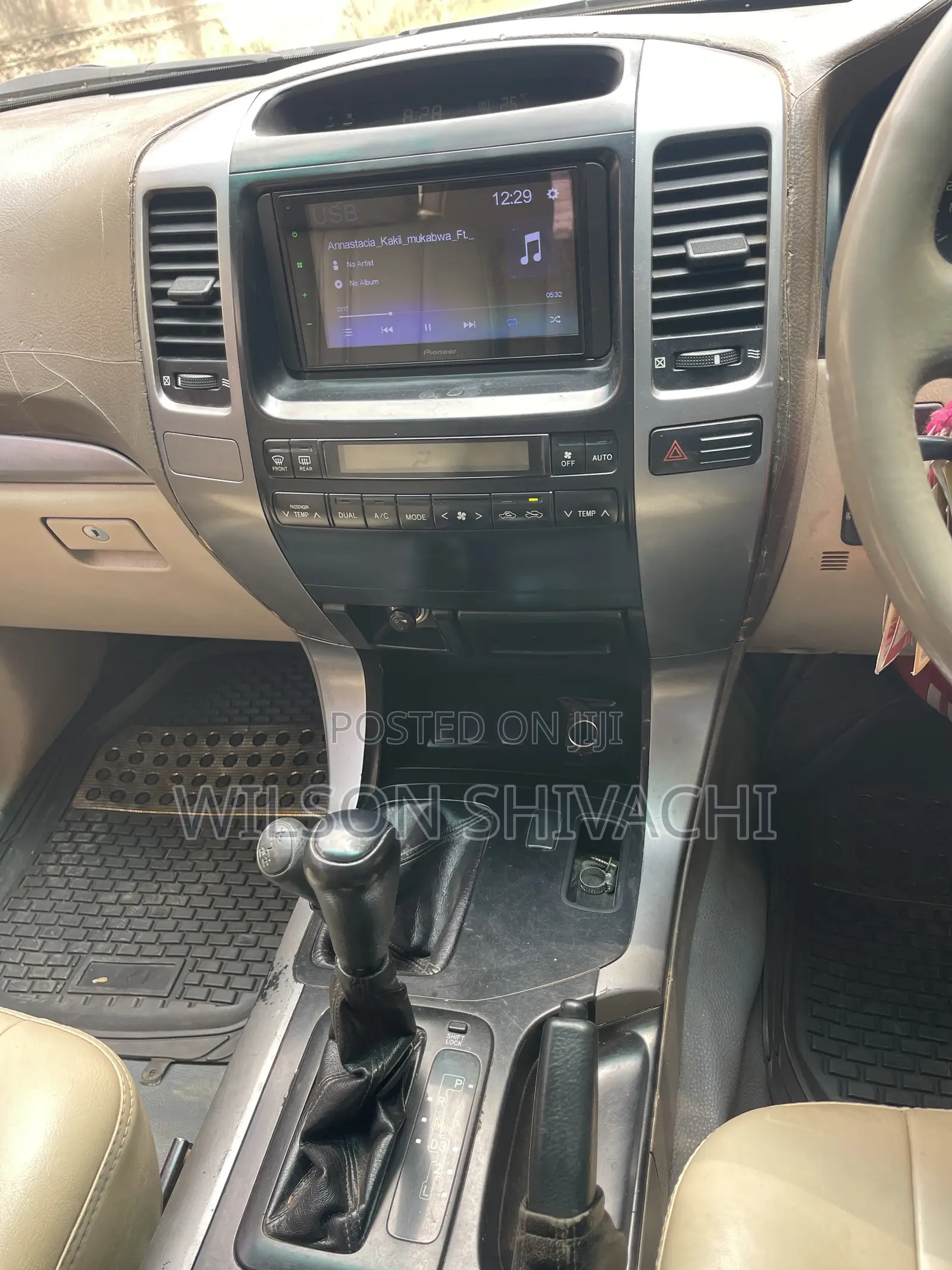 Toyota Land Cruiser Prado 2005 Green