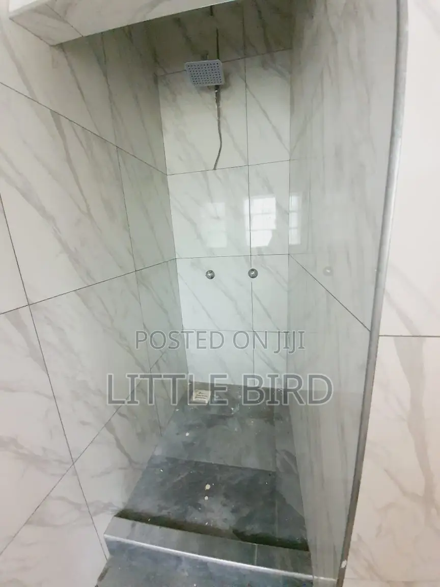 3bdrm House in Muthangari for rent