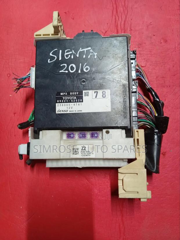 FuseBox Sienta 2016